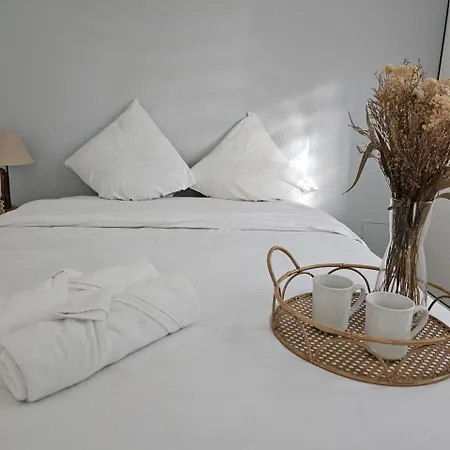Sweet Elegance & Terrasse Apartment