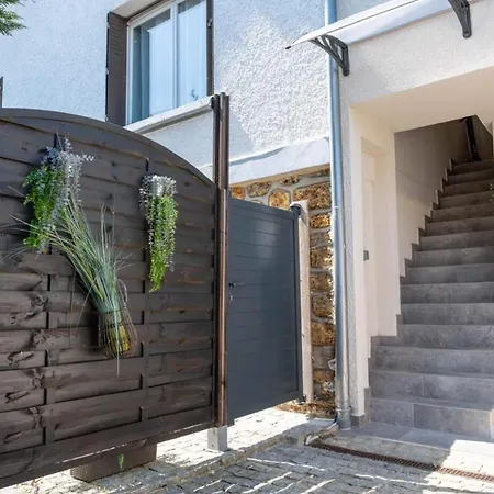 Apartman Sweet Elegance & Terrasse *